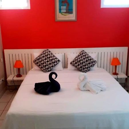 Flamboyant De La Baie Daire La Trinité Dış mekan fotoğraf